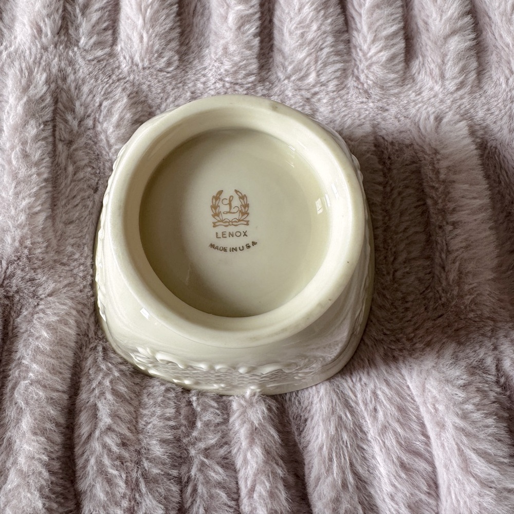 Beautiful little Lenox candy dish bowl - Picture 4 of 6